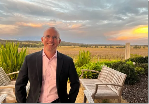 You are currently viewing Adrian Reid – Enlightened Stock Trading With 12 Trading Systems